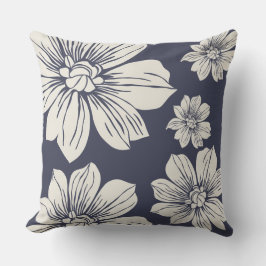 クリーム色の花 クッション