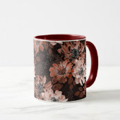 クリーム色、濃い茶色の背景にテラコッタの花 マグカップ (正面右)