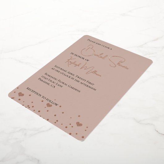 クリーム赤面ダイヤモンド紙吹雪ハートブライダルシャワー 箔招待状 (回転した状態)