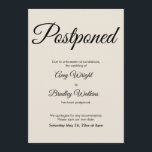 クリーム エレガント 延期 結婚式のお知らせ 招待状<br><div class="desc">こちらは、結婚式の日程を変更する必要が生じた場合にゲストに通知するためのシンプルなカードです。テンプレートのフィールドに個人情報を入力し、このエレガントでミニマルなデザインを自分だけのものにしてください。クリーム色の背景は、好みの色に変更できます。フォントと色も編集可能です。特別なリクエストやカスタマイズのサポートが必要な場合は、お気軽にお問い合わせください。別の表現の商品もコレクションでご利用いただけます。</div>