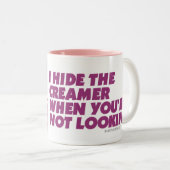 「クリーム」- KoffeeKatを隠して下さい ツートーンマグカップ (正面右)