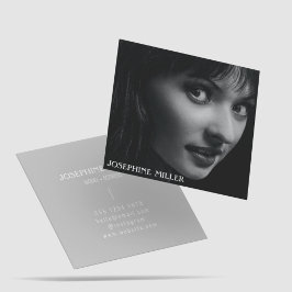 クリーンエレガントシンプルプロフェッショナル撮影 スクエア名刺