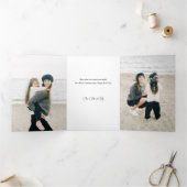 クリーンモダンシック・ホリデー・フォト 三つ折りカード (内部)