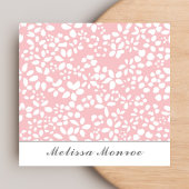 クリーン赤面ピンクの花フェミニンかわいいスクリプト スクエア名刺