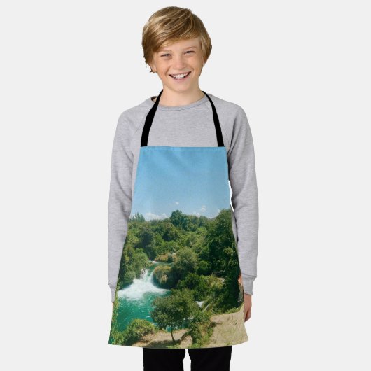 クルカの滝 – クルカ国立公園 – クロアチア エプロン (着用した状態)