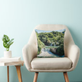 クルカ国立公園の滝 – ダルマティア,クロアチア クッション (椅子)