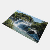クルカ国立公園の滝 – ダルマティア，クロアチア ドアマット (アングル)