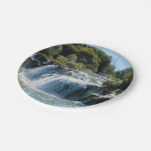 クルカ国立公園の滝 – ダルマティア，クロアチア ペーパープレート (アングル)