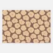 クルミの茶色のバロックバラ – シームレスなパターン。 ラッピングペーパーシート (正面)