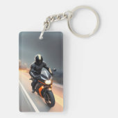 クルーザースタイリッシュバイクに乗るバイク乗り キーホルダー (裏面)