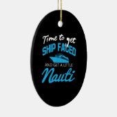 クルージング|ボートおもしろいパーティーの船乗りファミリークルーズ セラミックオーナメント (右)