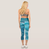 クルーズカリブの乱流ターコイズ水 カプリレギンス (裏面)