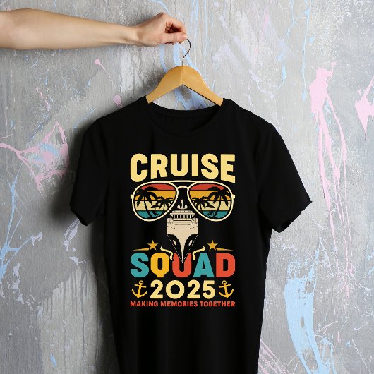 クルーズスクワッド2025 – 思い出を一緒に作る Tシャツ