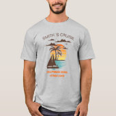 クルーズパーソナライズされたシップ家族旅行サンセットボート Tシャツ (正面)