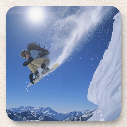 クレイトン3からスネーククリーク峡谷に飛び込む コースター (正面)