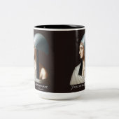 クレオパトラ、"私は勝ち誇ることはない"マグカップ ツートーンマグカップ (中央)