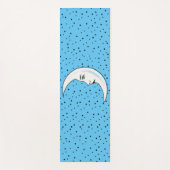 クレセントホワイトムーン顔ブラックパイプスターオンブルー ヨガマット (正面)