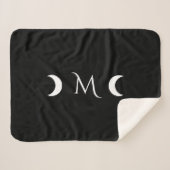 クレセントモダンムーンズブラックとホワイトモノグラム シェルパブランケット (正面(横))