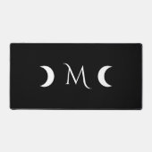 クレセントモダンムーンズブラックとホワイトモノグラム デスクマット (正面)