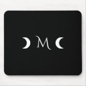 クレセントモダンムーンズブラックとホワイトモノグラム マウスパッド (正面)