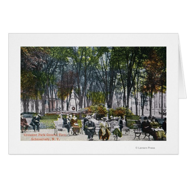 クレセント公園の景色 (正面横)