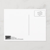 クレセント階段吹き抜けのグレースケール ポストカード (裏面)