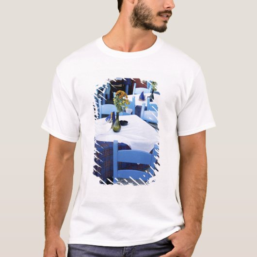 クレタ島とハニアの旧市街 Tシャツ (正面)