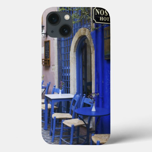 クレタ島の旧市街ハニアの古いホテルの色鮮やかな青い入り口と外壁 Case-Mate iPhoneケース (裏面)