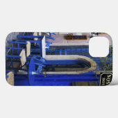 クレタ島の旧市街ハニアの古いホテルの色鮮やかな青い入り口と外壁 Case-Mate iPhoneケース (裏面 (横))