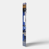 クレタ島の旧市街ハニアの古いホテルの色鮮やかな青い入り口と外壁 Case-Mate iPhoneケース (裏面 / 右)