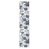 クレマチスブルーグレーフローラルパターンホームデコール ショートテーブルランナー (正面)