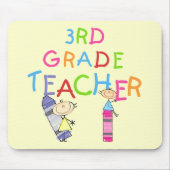 クレヨンの第3等級の先生のTシャツおよびギフト マウスパッド (正面)