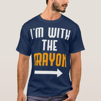 クレヨンの衣装を着て面白いハロウィーンを着た Tシャツ