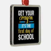 クレヨンを手に入れるのは学校の初日だ メタルオーナメント (右)