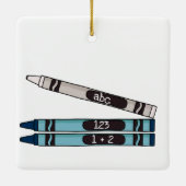 クレヨンパーソナライズされたスクールイヤーオーナメント セラミックオーナメント (裏面)