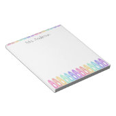 クレヨンパーソナライズされた幼稚園先生メモ帳 ノートパッド (アングル)