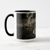 クレーンのカラスプラッシュシボレー運転技術者 マグカップ (左)