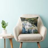 クロアチアのクルカ国立公園 - ダルマチア地方の滝 クッション (椅子)