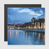 クロアチアのプロムナードを分割 (正面/裏面)