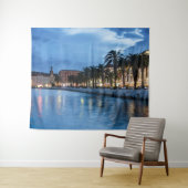 クロアチアのプロムナードを分割 タペストリー (インサイチュ(横))