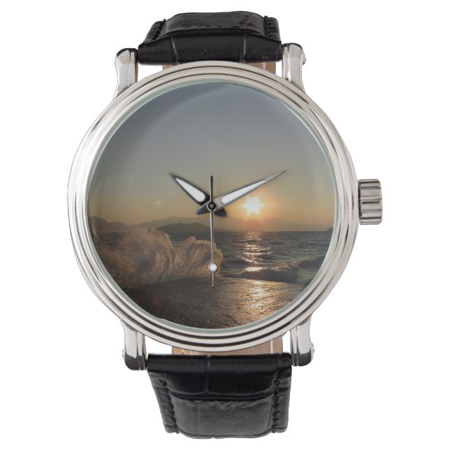 クロアチアの海岸線で波に覆われた夕日 腕時計 (正面)