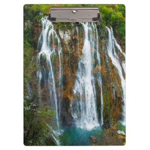 クロアチアの滝の遠景 クリップボード