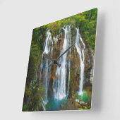 クロアチアの滝の遠景 スクエア壁時計 (傾斜)