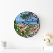 クロアチアの町オミス。 ラージ壁時計 (ホーム)