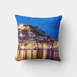 クロアチアの町シベニック クッション