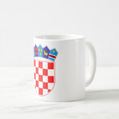クロアチアの紋章付き外衣 コーヒーマグカップ (正面右)
