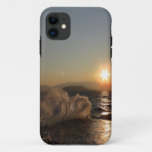 クロアチアの美しい夕日の防波堤 iPhone 11 ケース
