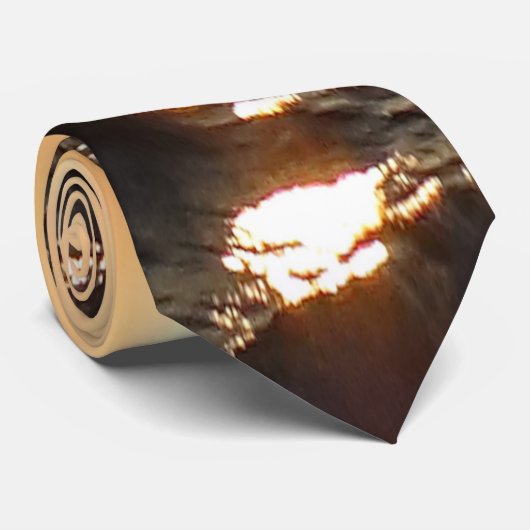 クロアチアスラチンの波ブレーカ ネクタイ (ロール)