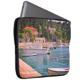 クロアチアビュー・オブ・ザ・ウォーター ラップトップスリーブ (正面右)