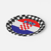 クロアチアプレート、バッファロー・プレイド&クロアチア国旗 ペーパープレート (アングル)